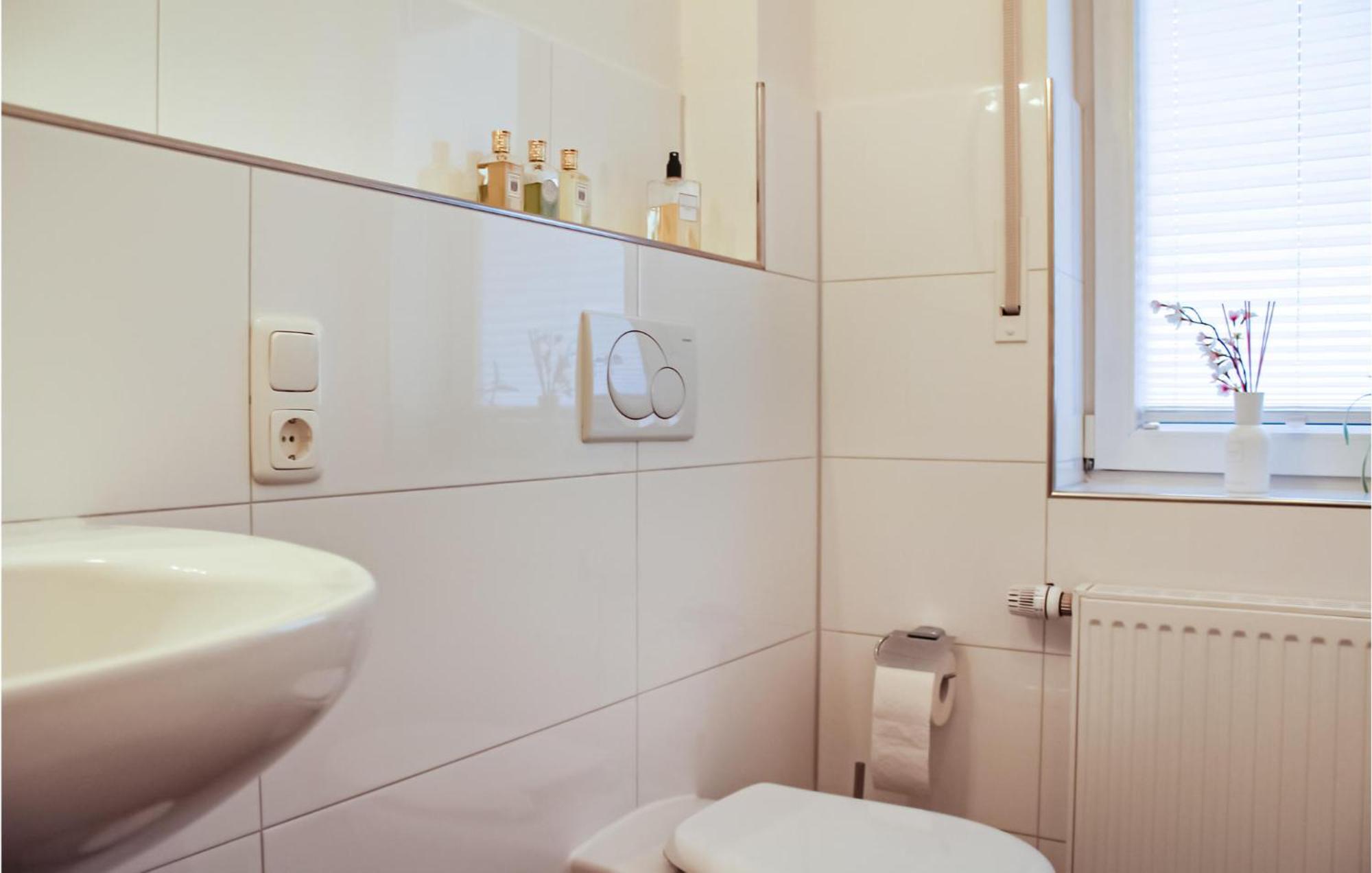 Lovely Apartment In Bad Zwischenahn With Kitchen ภายนอก รูปภาพ